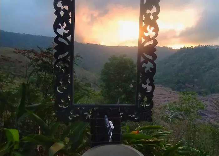 ' Adventures' Embun Hideaway Nature's Kamp alanı Kintamani
